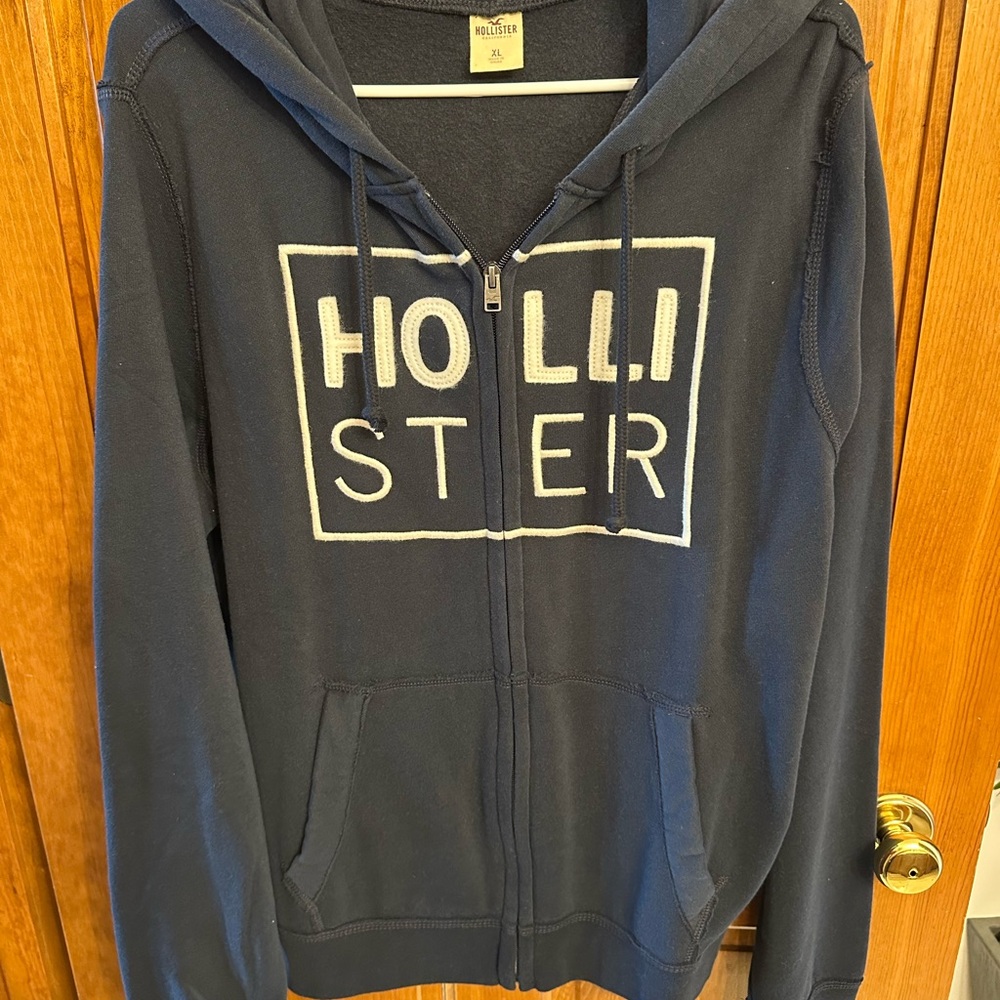 Hollister Dark Blue Sweatshirt